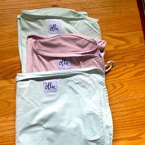 3 Ollie Swaddles